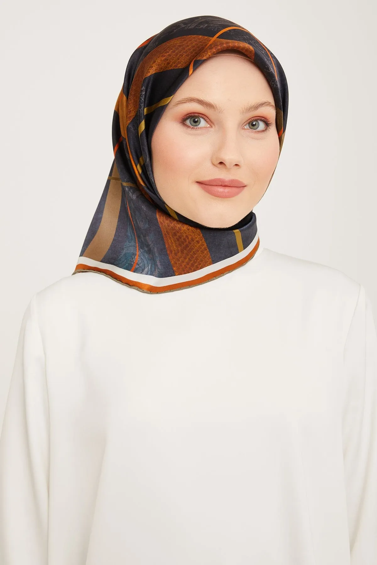 Armine Srisuri Elegant Silk Scarf #50