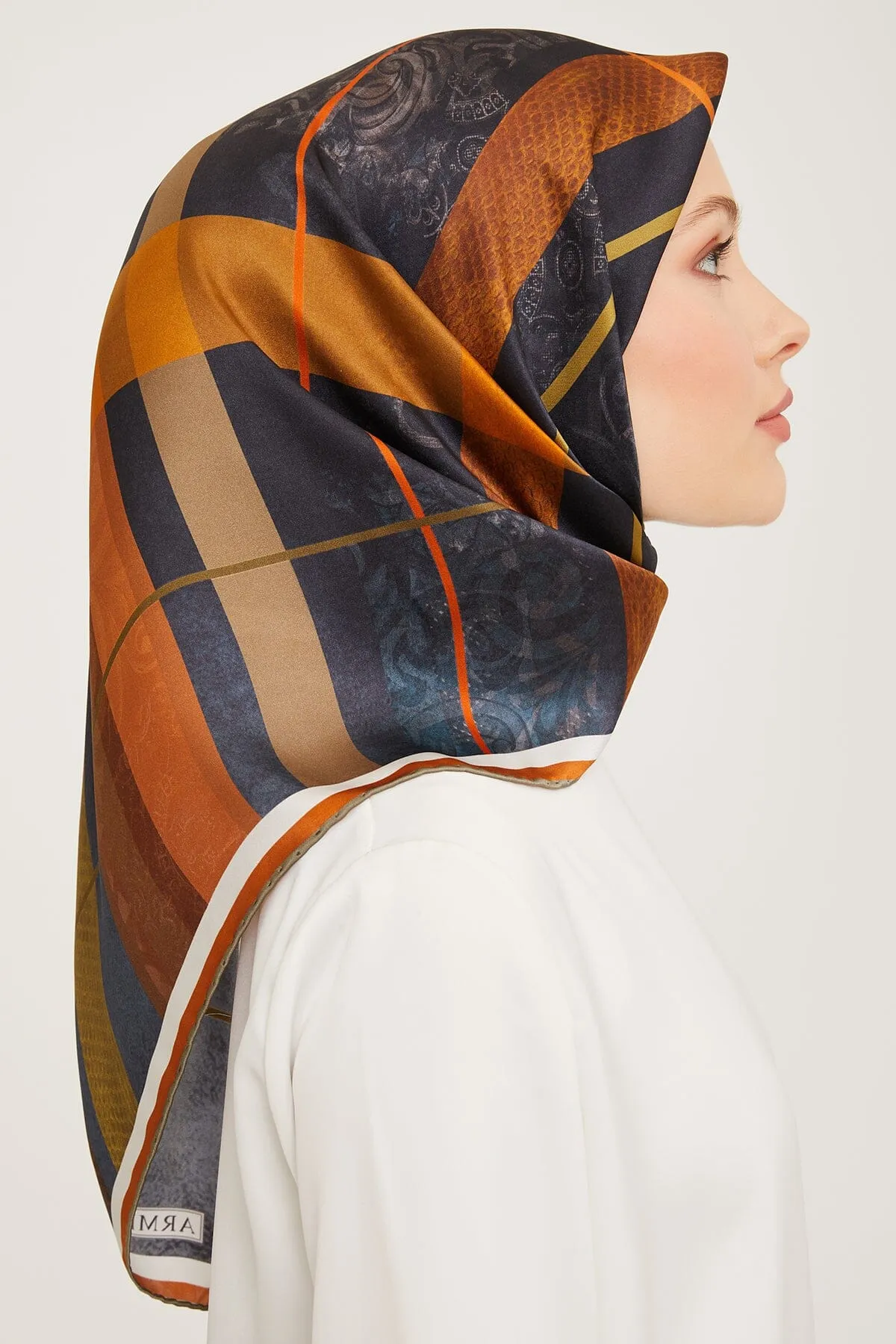 Armine Srisuri Elegant Silk Scarf #50