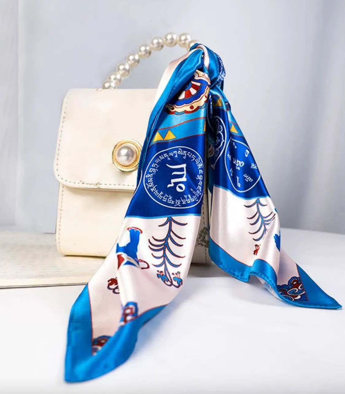 Mahapratisara Mantra & Rainbow Treasure Turani Mantra Scarf