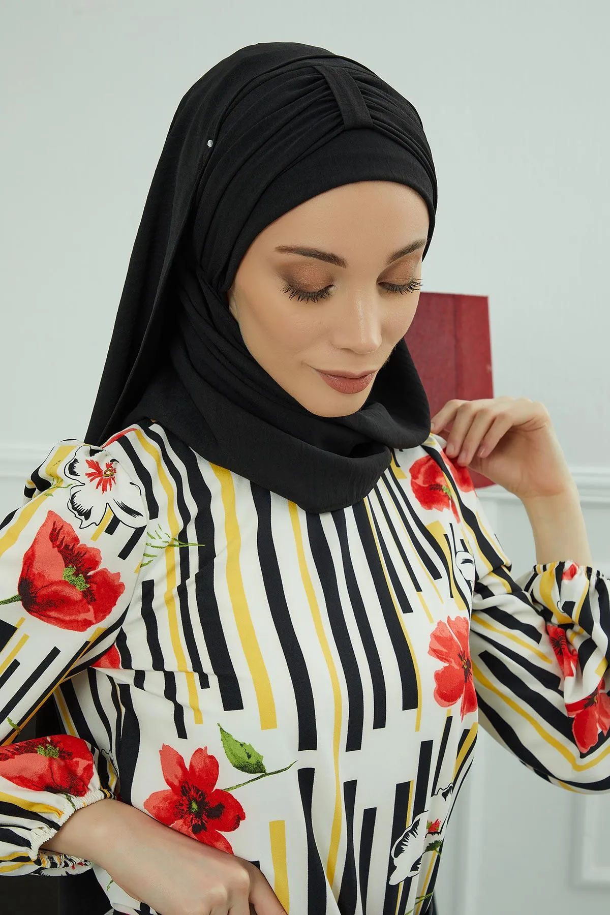 Practical Stylish Aerobin Shawl for Women, Effortless Aerobin Instant Shawl, Breathable Pleated Women Shawl Headscarf Lightweight,CPS-91