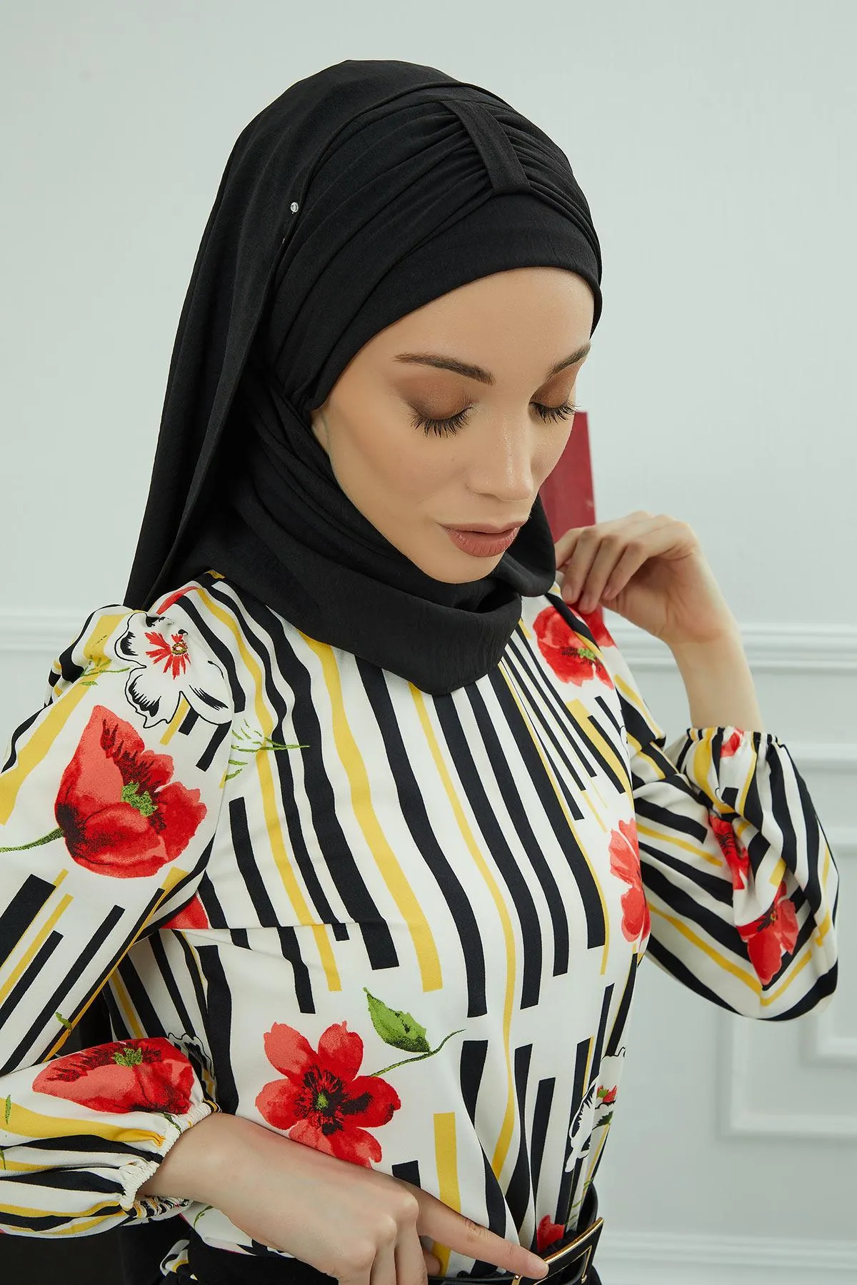 Practical Stylish Aerobin Shawl for Women, Effortless Aerobin Instant Shawl, Breathable Pleated Women Shawl Headscarf Lightweight,CPS-91