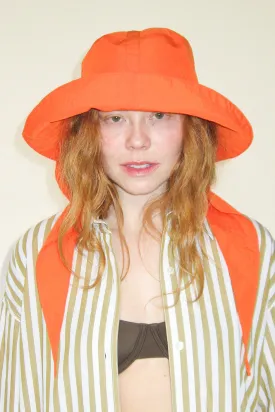 Swim Bucket in Orange