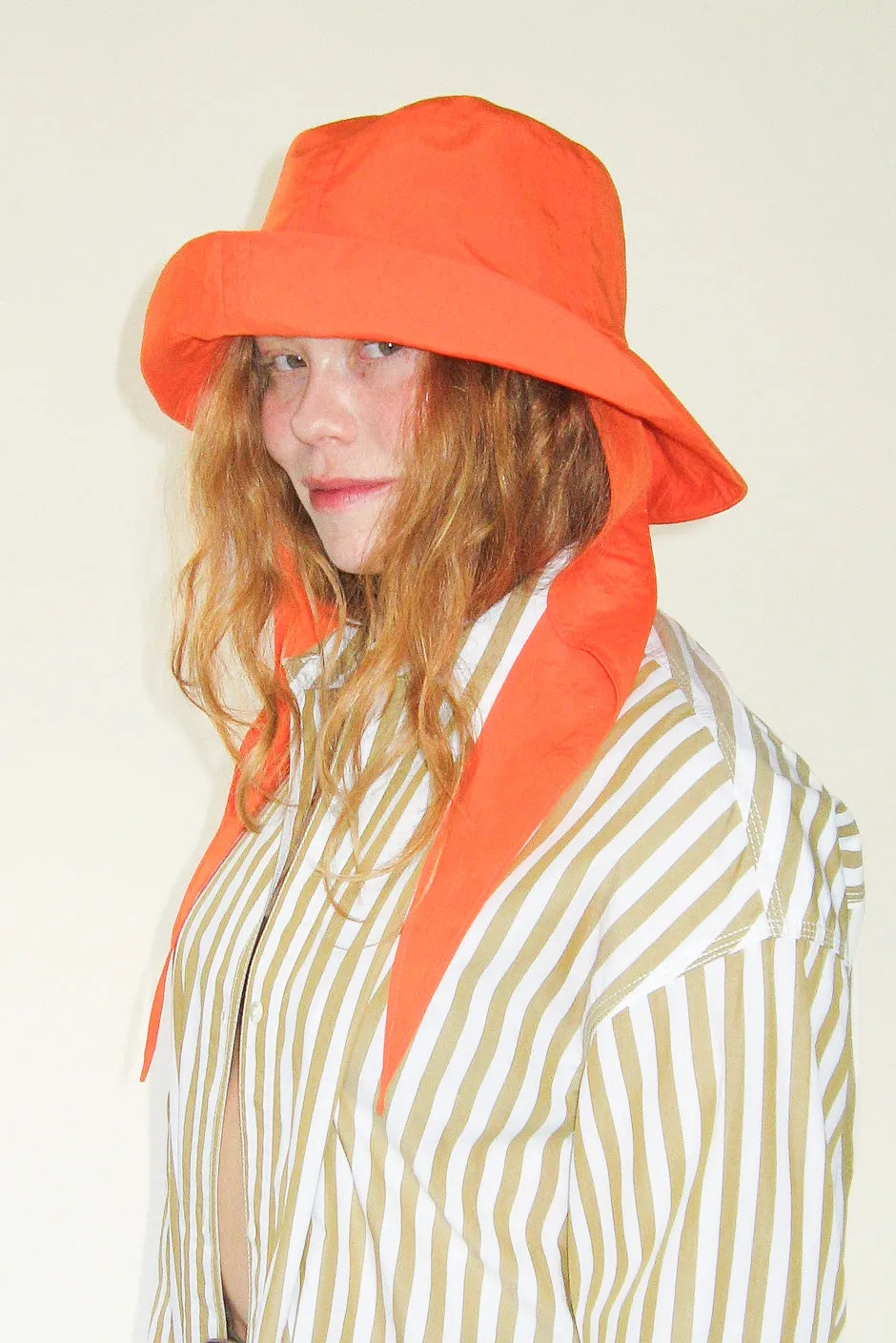 Swim Bucket in Orange