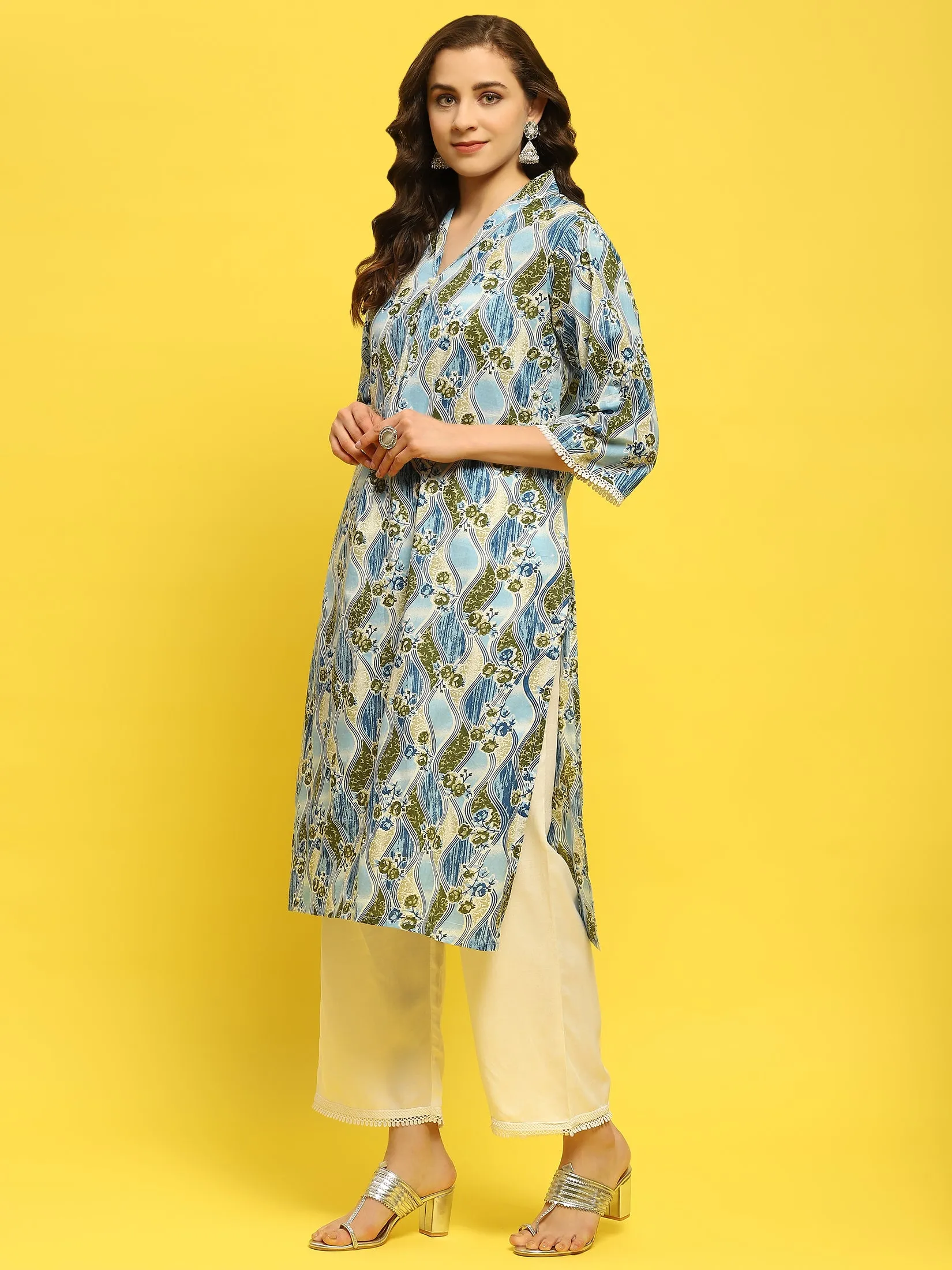 Women Cotton Blue Floral Print Kurta With Comfort Pant