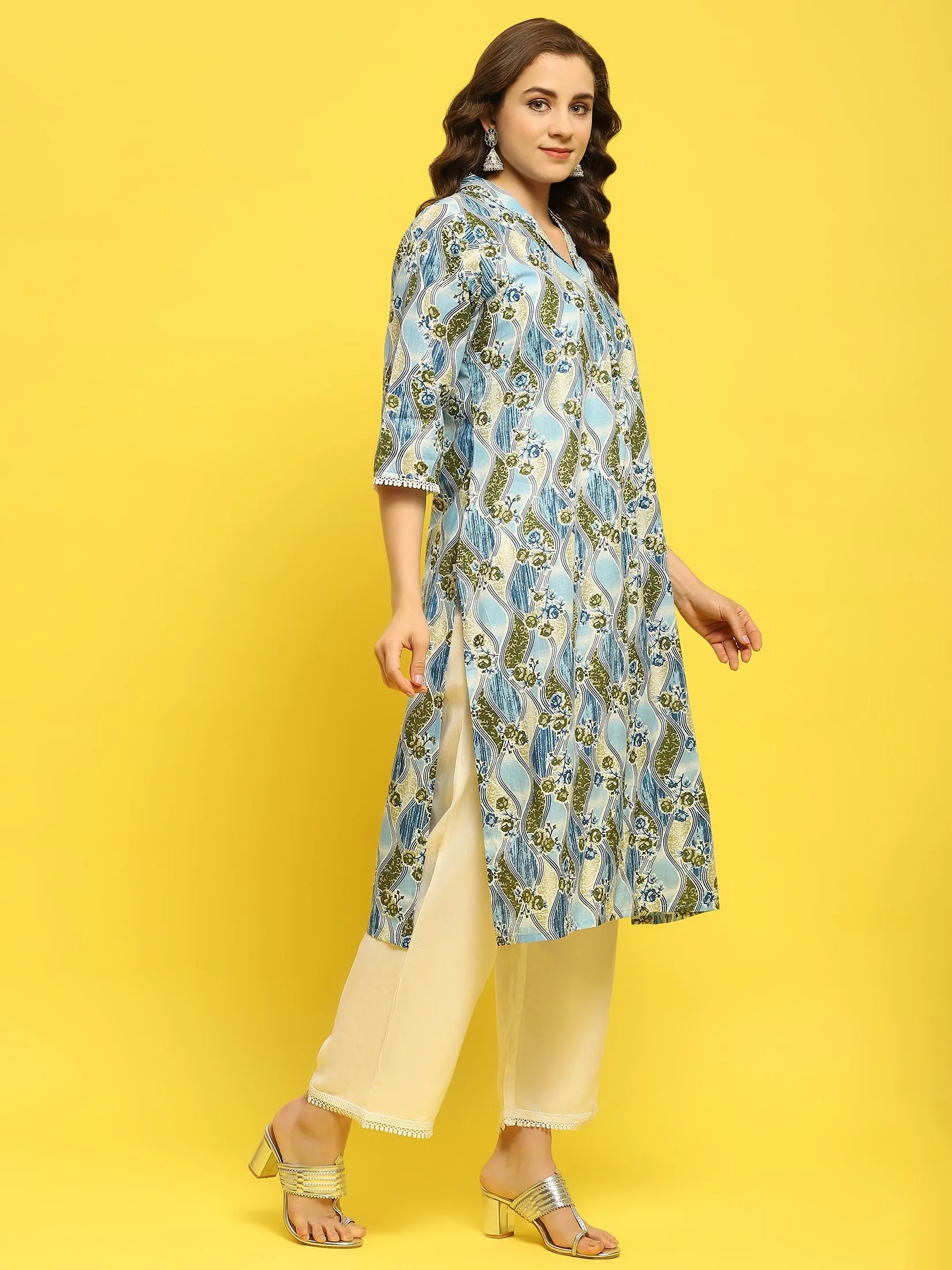 Women Cotton Blue Floral Print Kurta With Comfort Pant